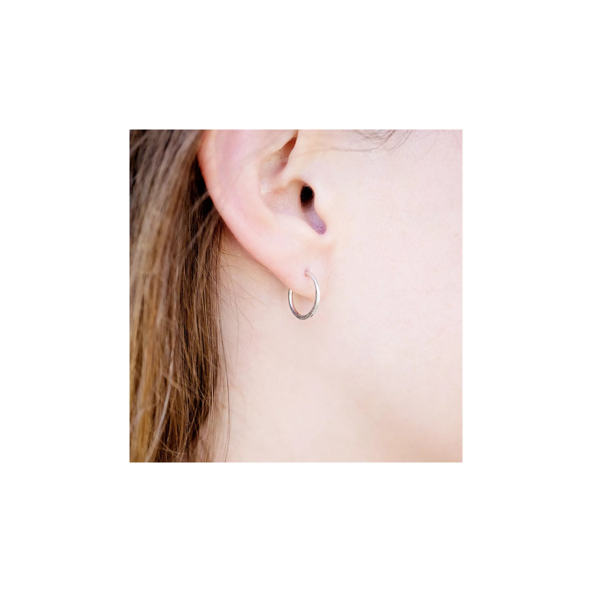Classic Hammered Hoops - Image 2