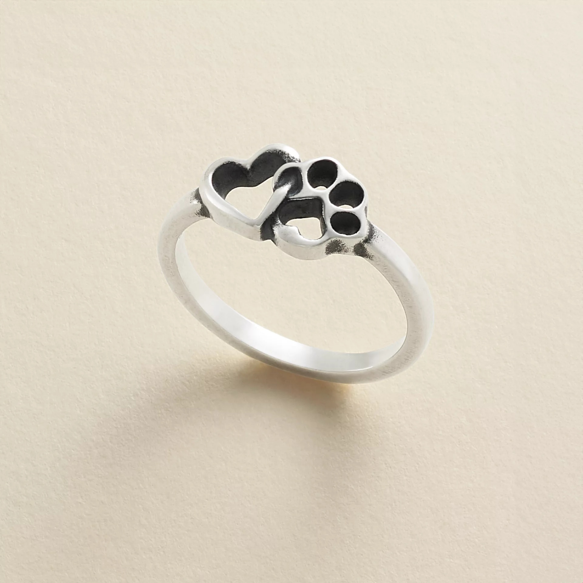 Furry Friends Heart Ring - Image 2